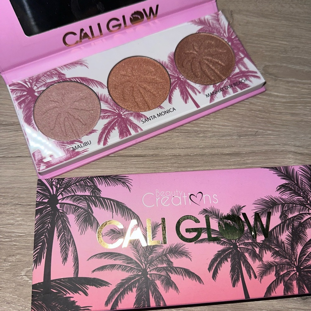 Beauty Creations Cali Glow Highlighter Bronzing Palette Brand New